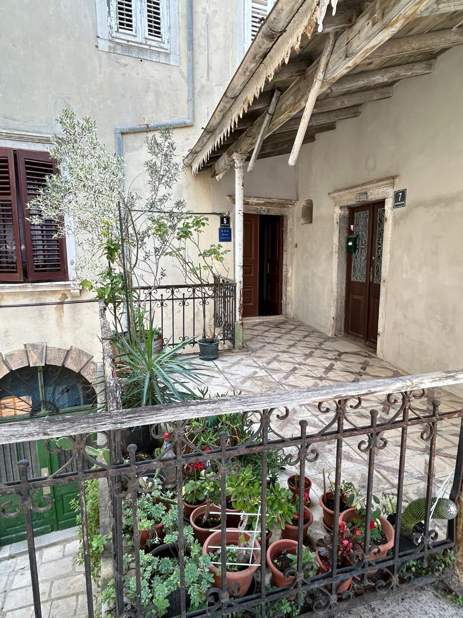 Apartman Lavanda Cres Exterior foto